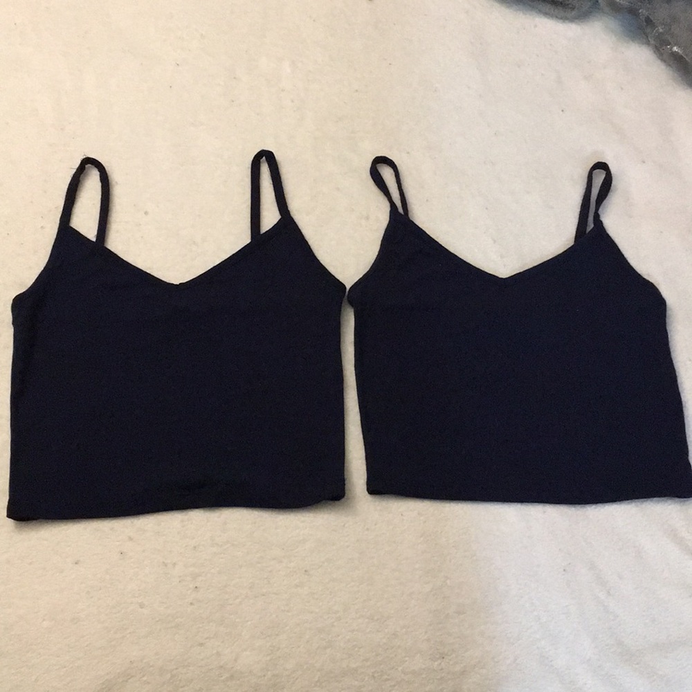 2 F21 V-neck crop tops sz small